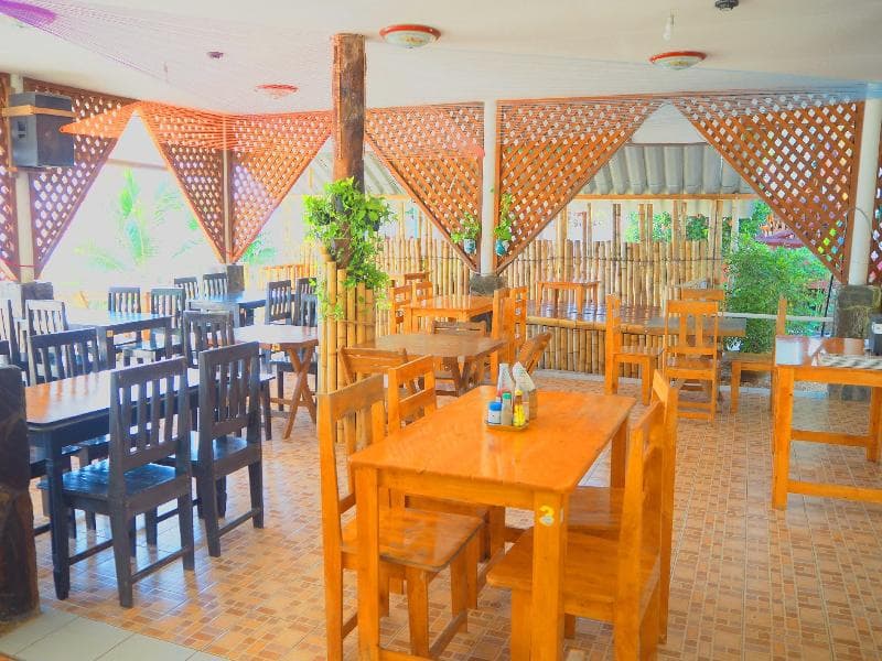 The Scenery Beach Resort (Adults Only) 5