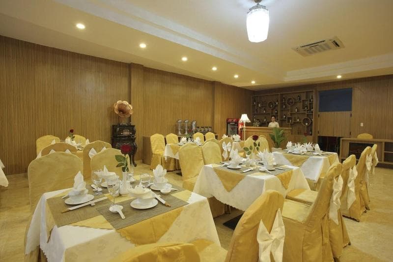 Red Palace Hotel 4