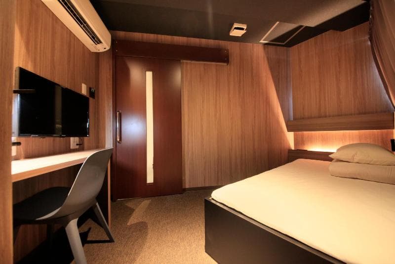 Cabin Inn Himejiekimae photo 1
