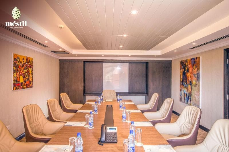 Mestil Hotels & Residences main