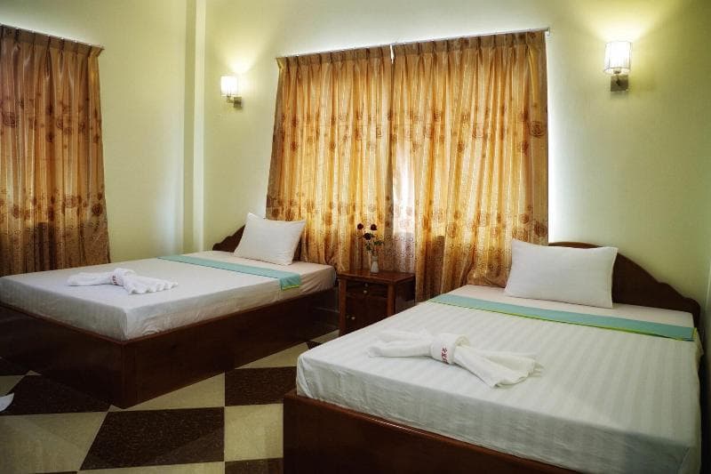 Golden Star Inn photo 1