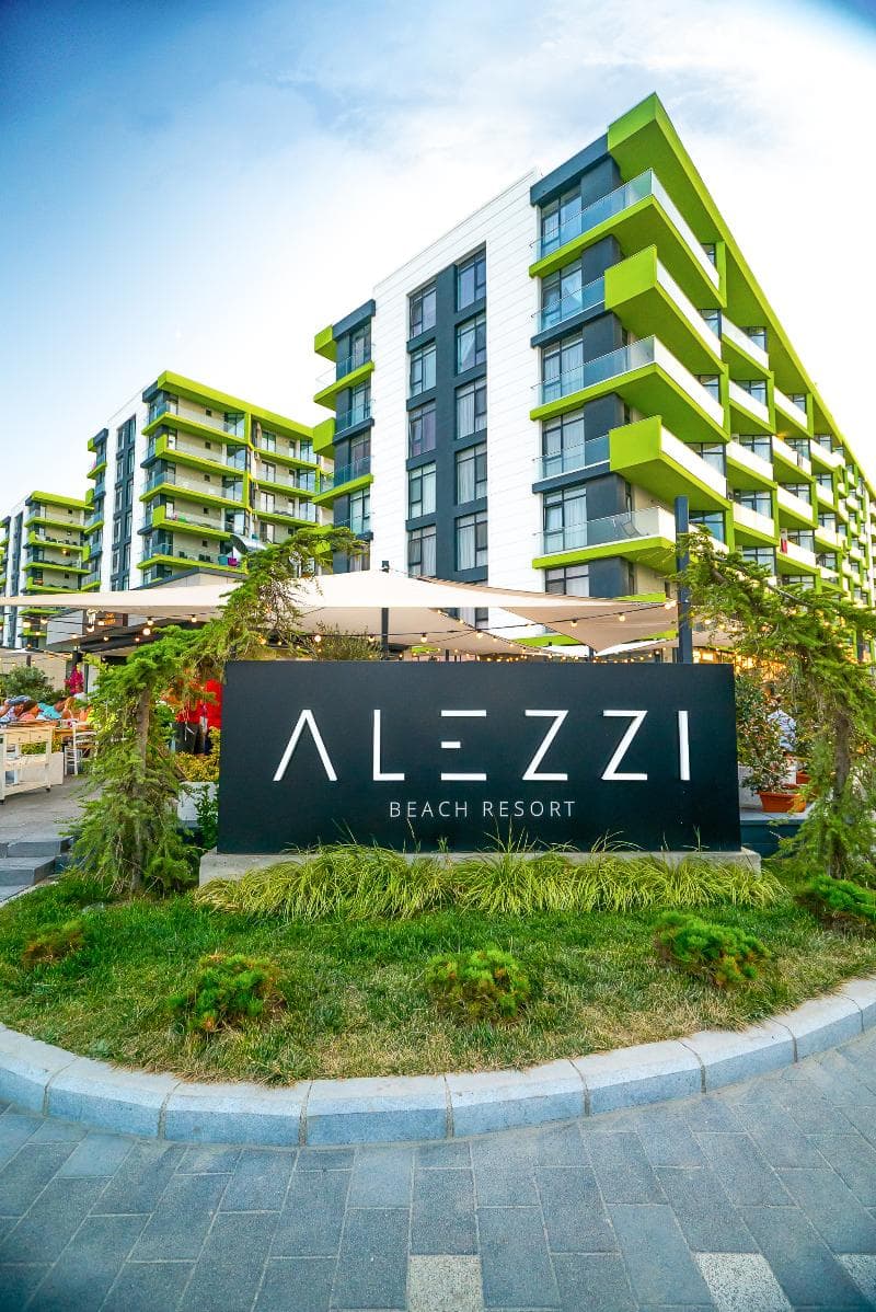 Alezzi Beach Resort 5