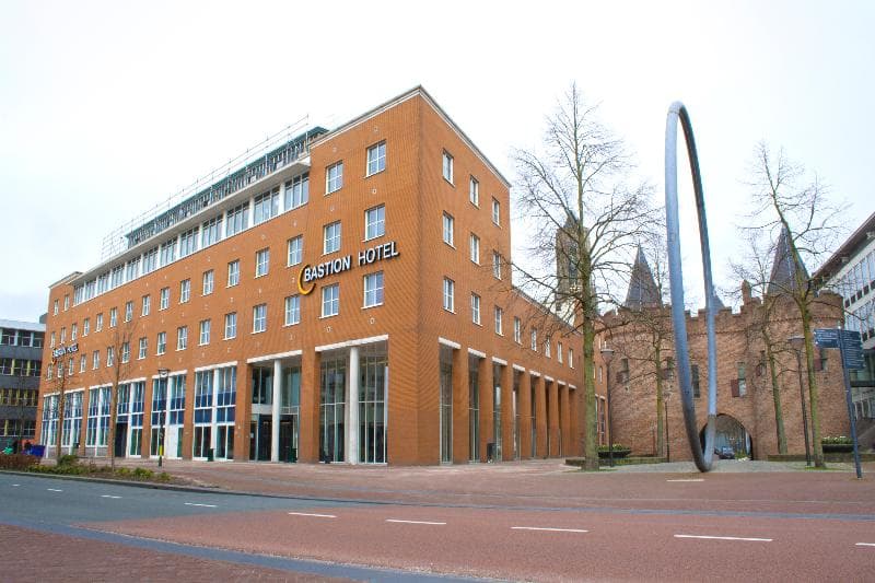 Bastion Hotel Arnhem main