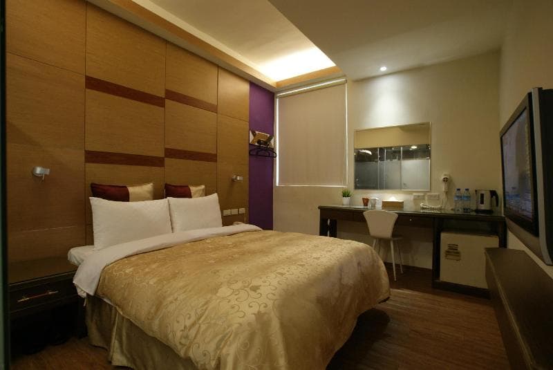 Purple Garden Hotel photo 1