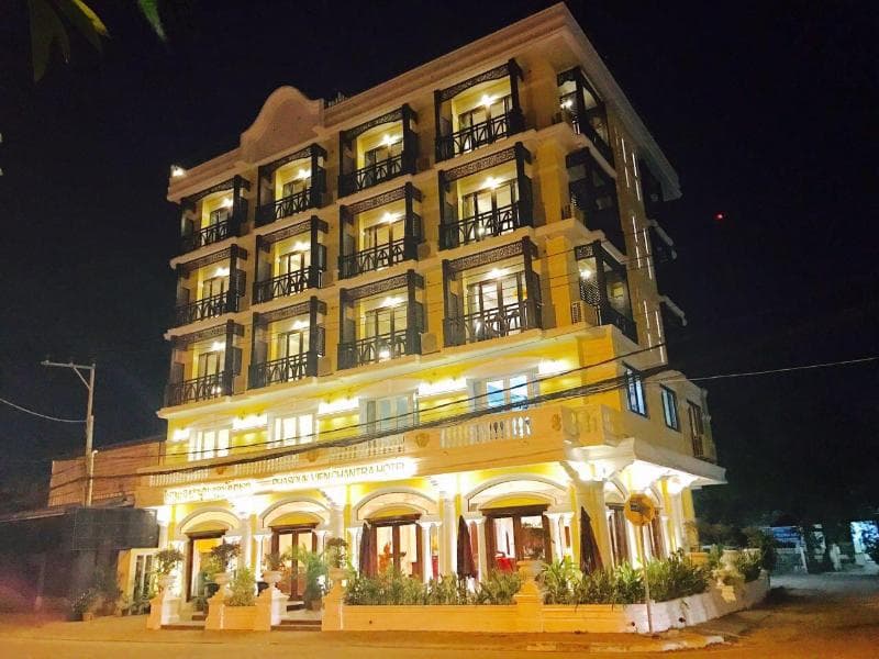 Phasouk Vien Chantra Hotel 4