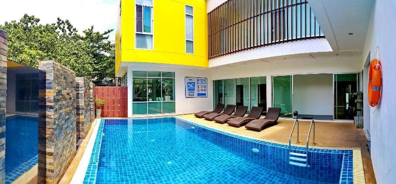 Mar24 Koh Tao Hotel 4