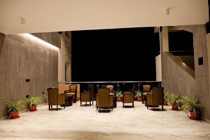 Amara Grand 2