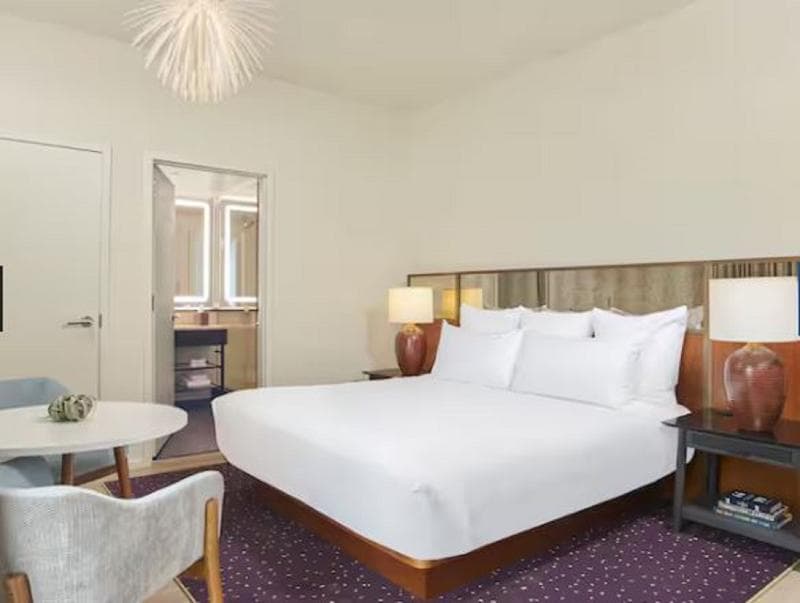 Bankers Alley Hotel Nashville, Tapestry Collection by Hilton 5