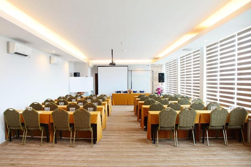 The One Hotel Makassar 2
