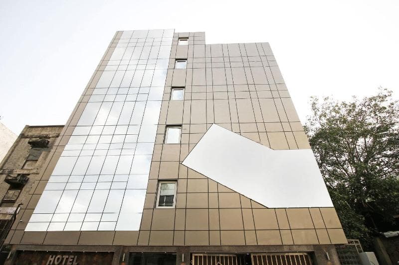 Hotel Tara Palace Daryaganj 5