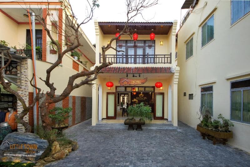 Little Town Villa 3