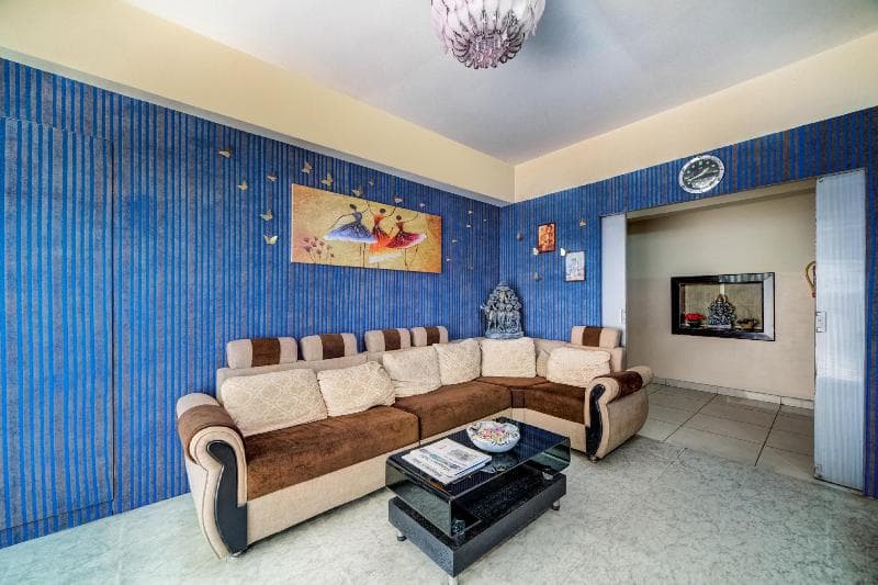 The Royal Nest By Oyo Rooms photo 1