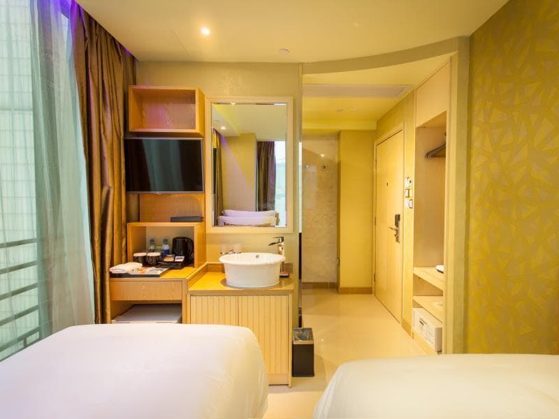 Harbour Bay Hotel 4