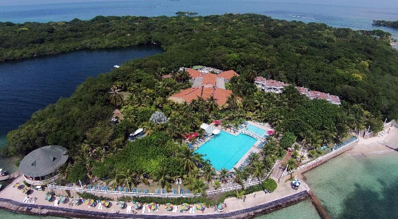 Hotel Cocoliso Island Resort main