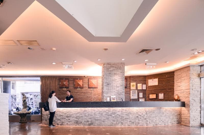 Waugh Den Business Hotel 3