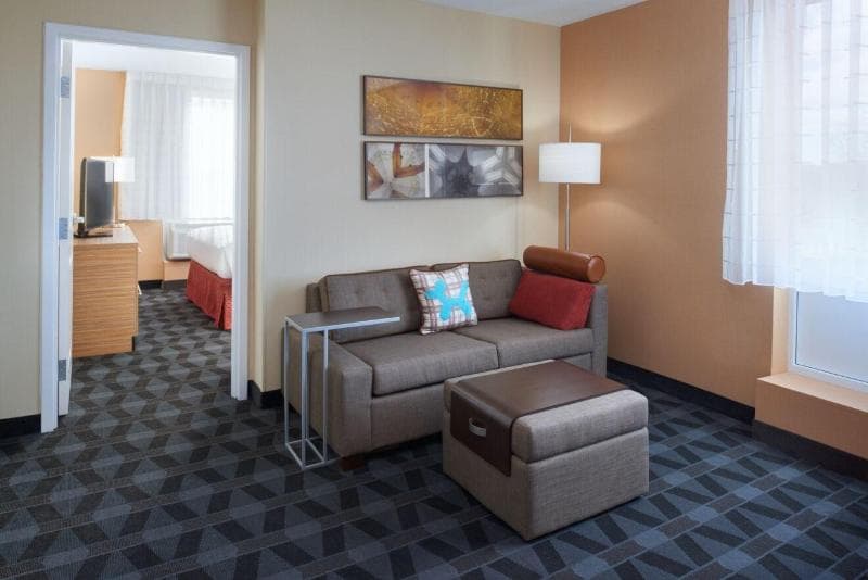 TownePlace Suites by Marriott Grand Rapids Airport 4