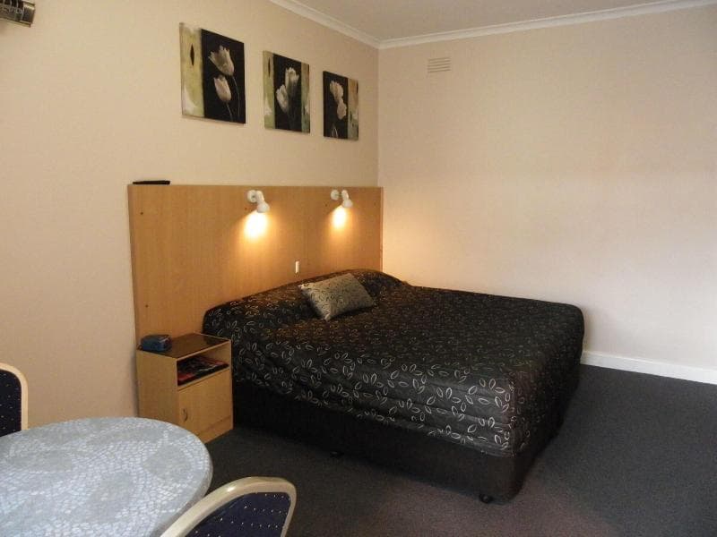 Clifton Motel main
