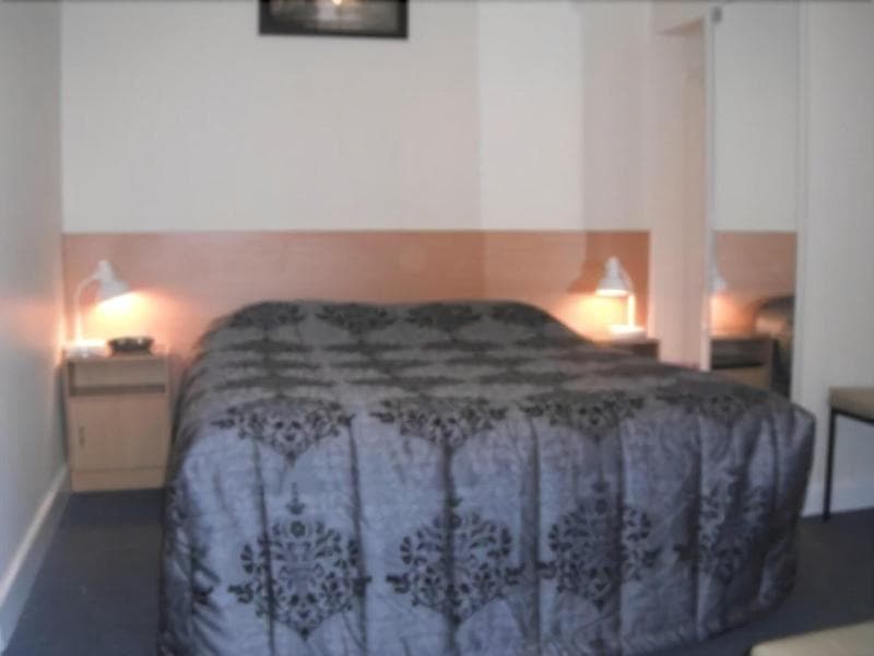Clifton Motel 3