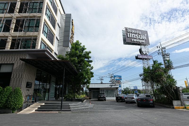 Grand Ratchapruek Hotel 5