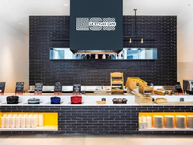 Ibis Styles Dubai Airport Hotel 2