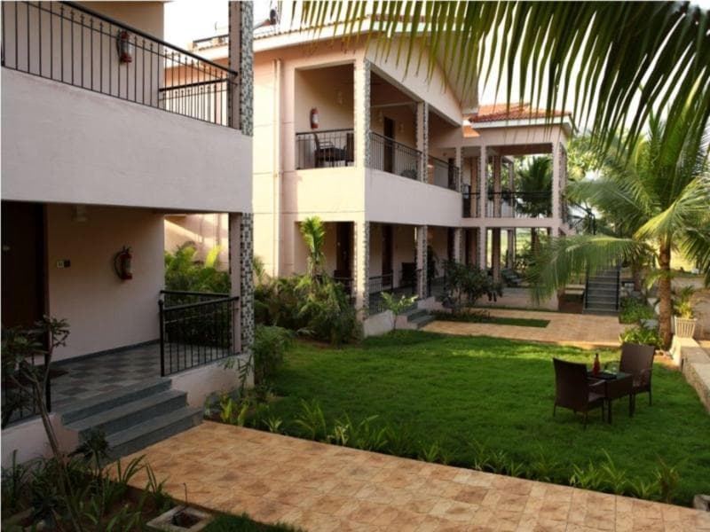 Esthell The Village Resort 5