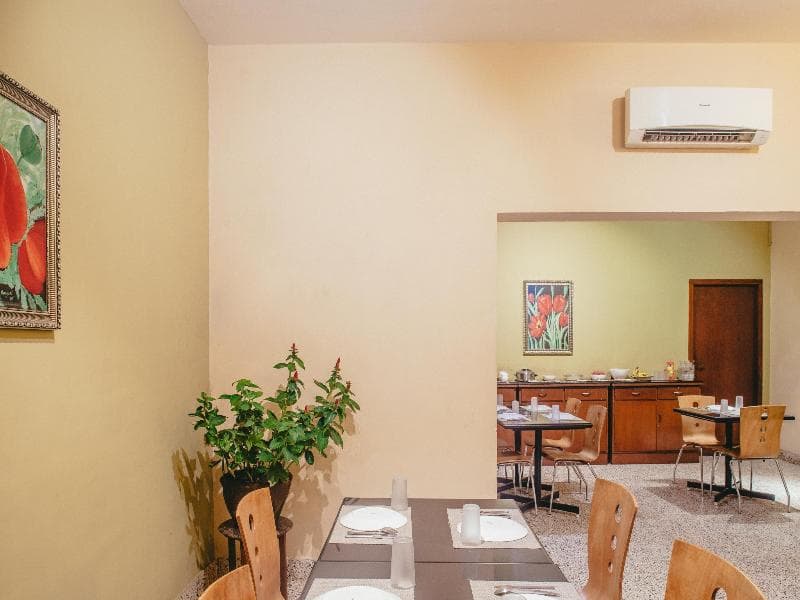 Hanu Reddy Residences Wallace Garden 4