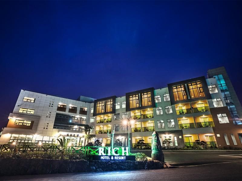 Rich Hotel photo 1