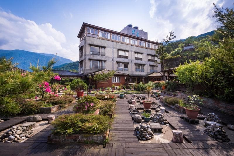 Wulai Sunglyu Spring Resort photo 1
