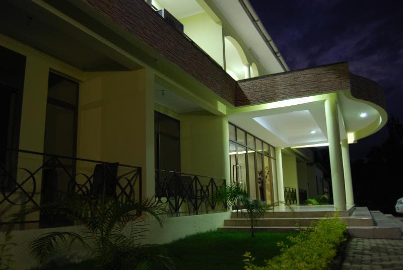 Mvuli Hotel 4
