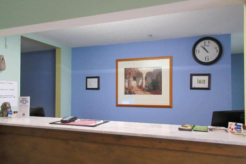 Rodeway Inn 4