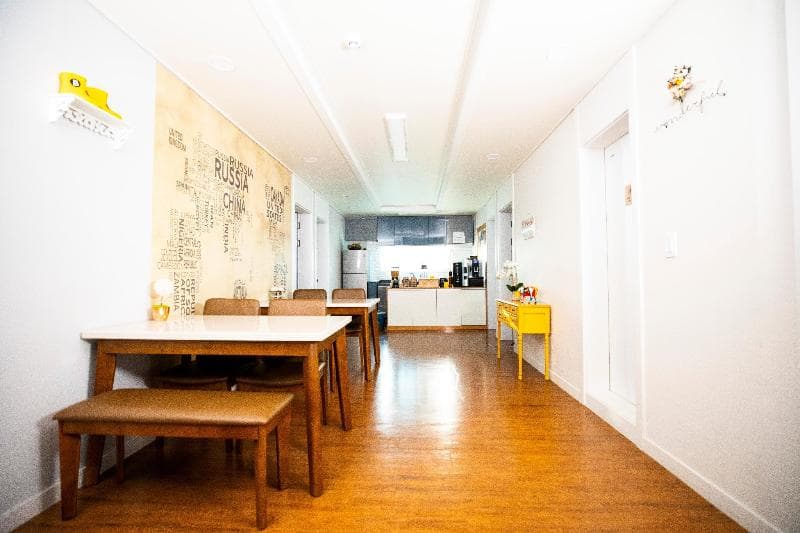 Rainboots Guesthouse photo 1