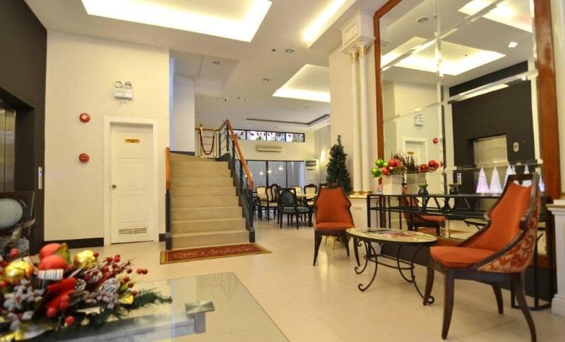 The Windy Ridge Hotel Manila 2
