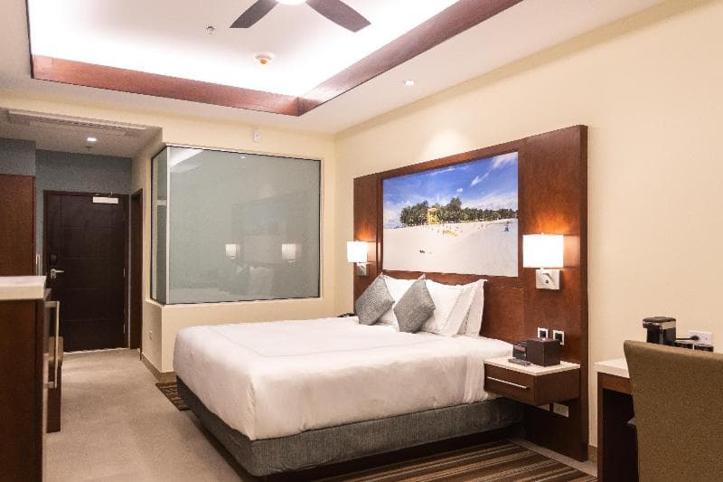 Surfrider Resort Hotel 5