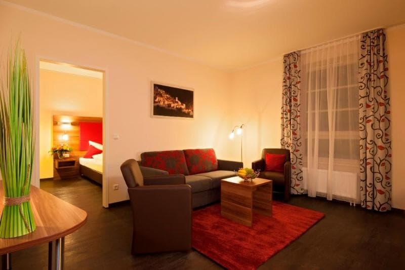 Batu Apart Hotel 4