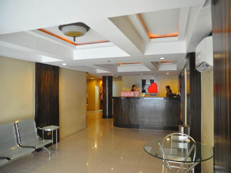 Harts Hotel main