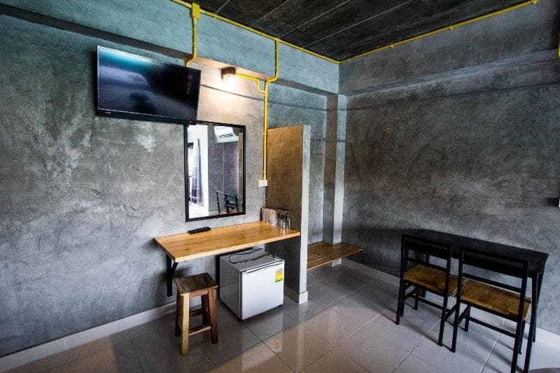 The Sky Loft Hotel 4
