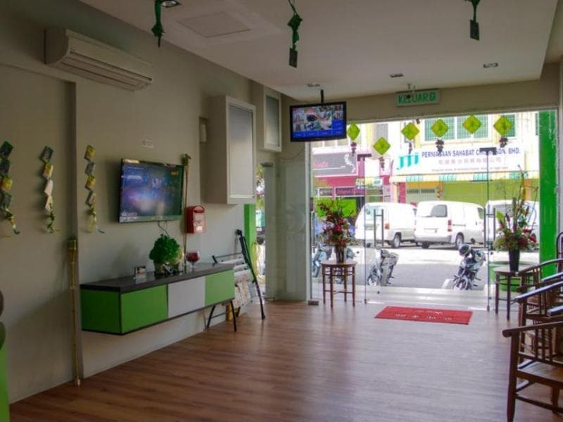 Green Hotel photo 1