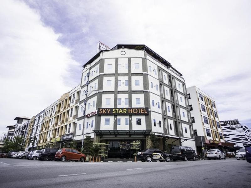 Sky Star Hotel 4