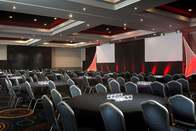 Radisson Red London Heathrow photo 1