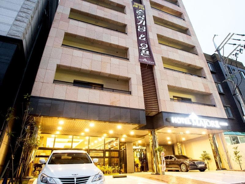 Hotel Major 2 (Adults Only) 3