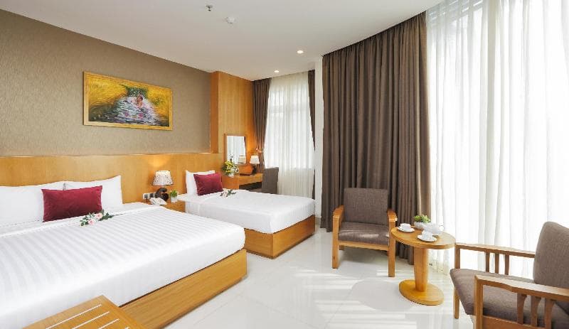 Golda Hotel 5