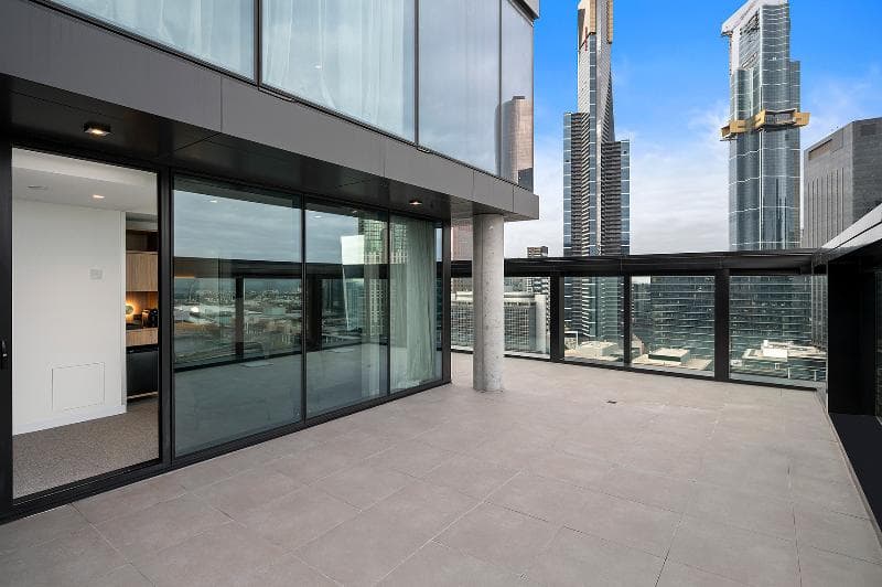 Vibe Hotel Melbourne 5