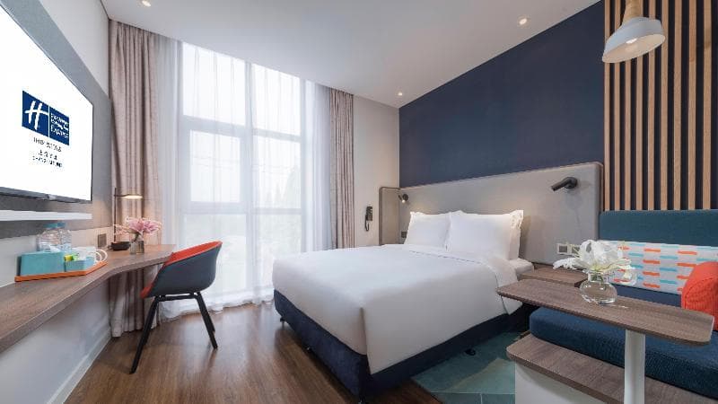 Holiday Inn Express Shanghai Gubei photo 1