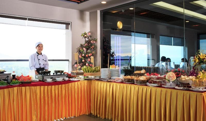 Royal Palace Hotel 5