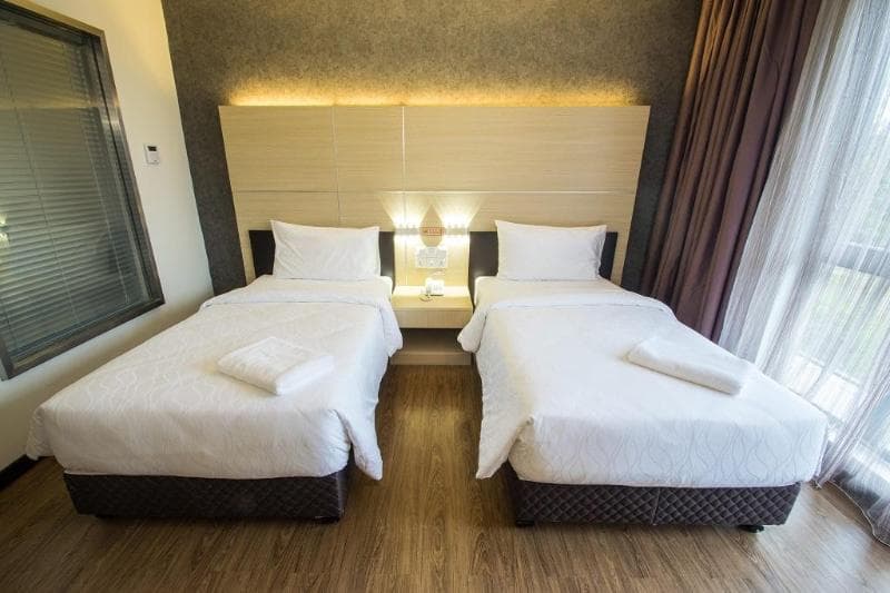 Hotel Labuan Point photo 1