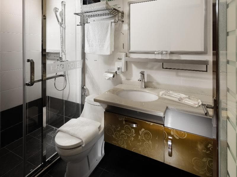 E-Red Hotel Bandar Perda main