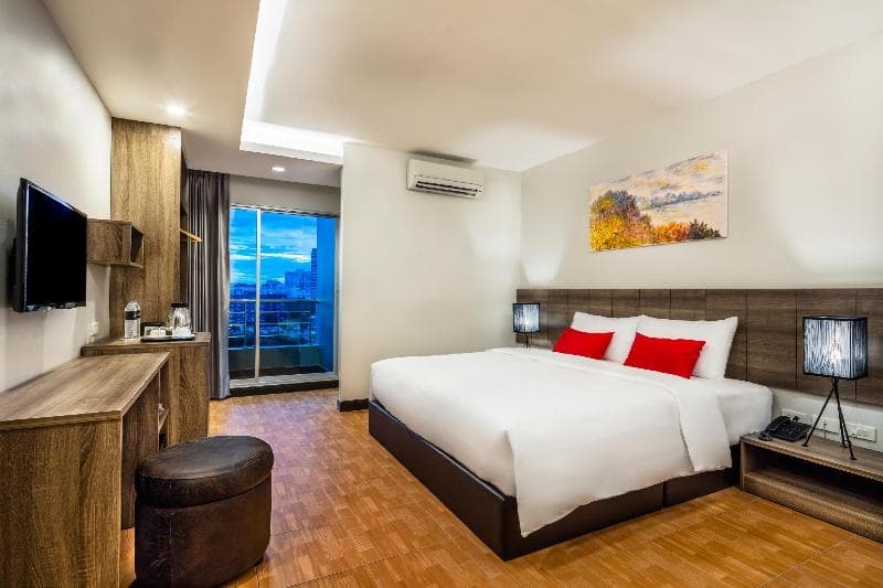 Livotel Hotel Hua Mak 2