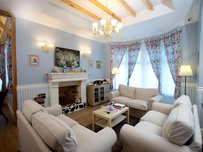 Hillsborough The English Country House 4