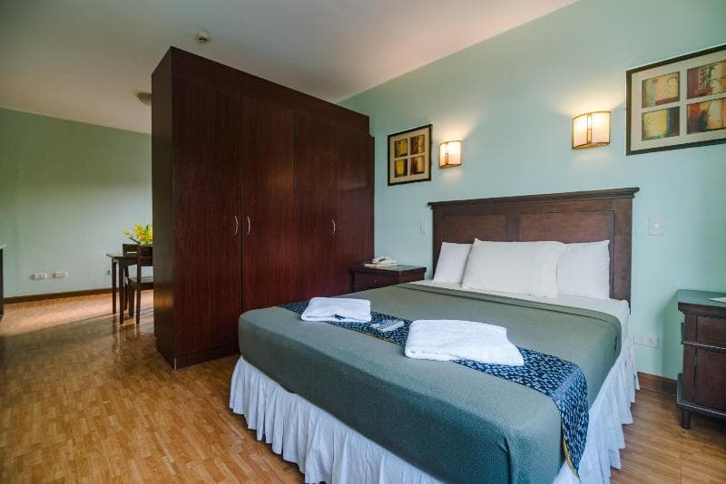 Oftana Suites 3