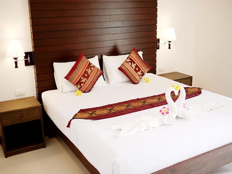 Naithon Beach Mansion (Adults Only) 4